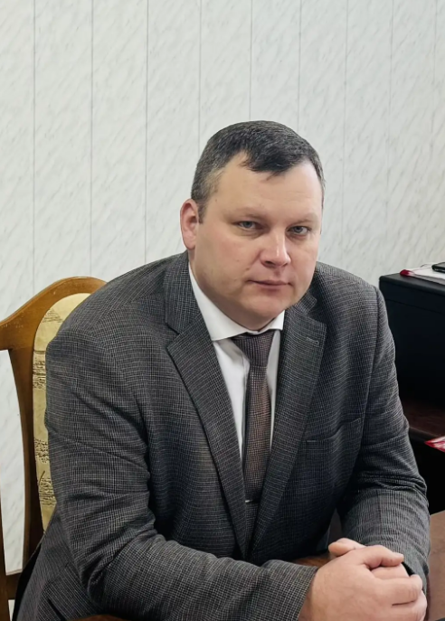 Колтунов Эдуард Александрович.